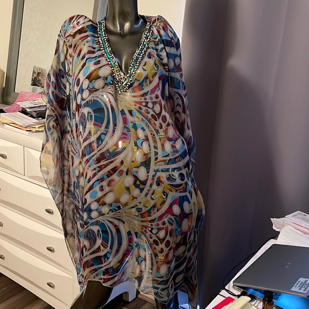 LgXL cover up